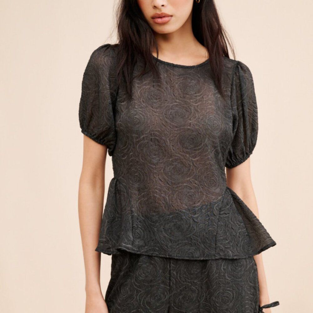 Lisa Says Gah ! Petra Tie Back Blouse Black Rosette Puff Sleeve peplum Top S